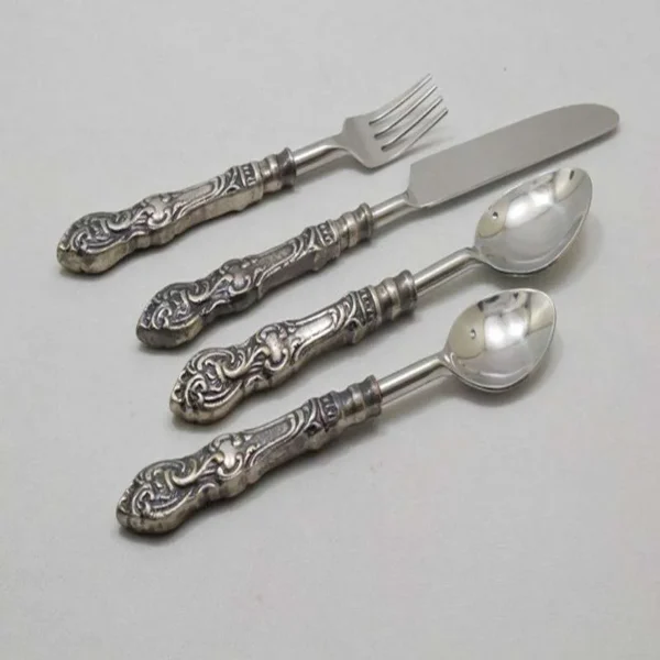 Brass Casted Cutlery Set