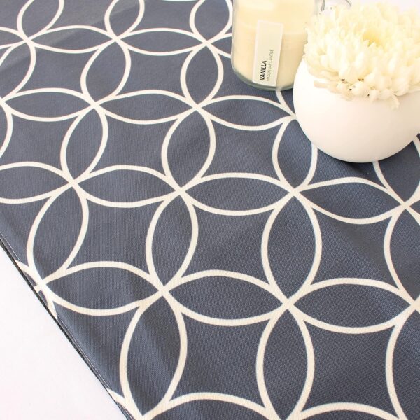 Circles Printed Table Runner