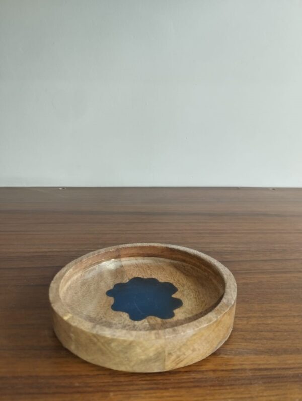 Round Ashtray with Epoxy Touch - Image 3