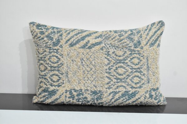 Lora Pillow - Image 2