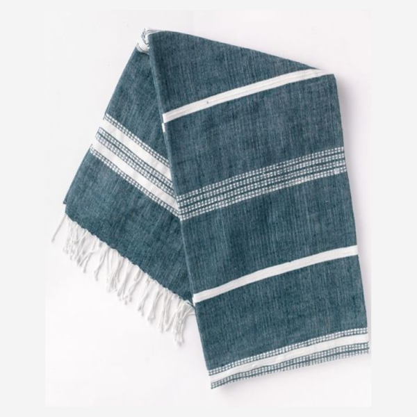 Frosya Throw