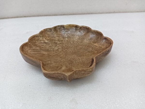 Seashell Shaped Bowl - Image 2