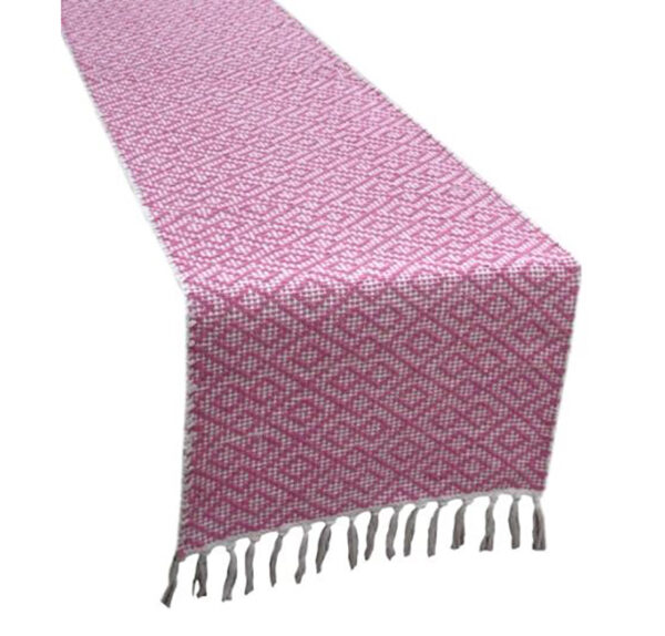 Gwen Table Runner