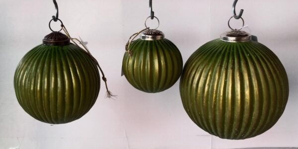 Finch Hanging Ornament S/3 - Image 2