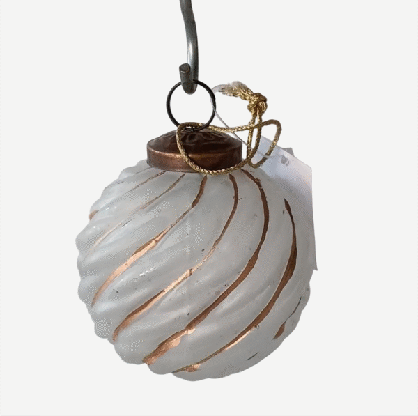 Paradis Hanging Ornament